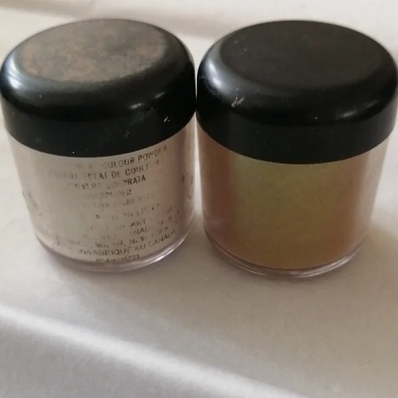 Shimmering Loose Powder Set - Picture 3 of 4